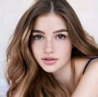 Olivia Casta Age, Surgery, Height, Boyfriend ...